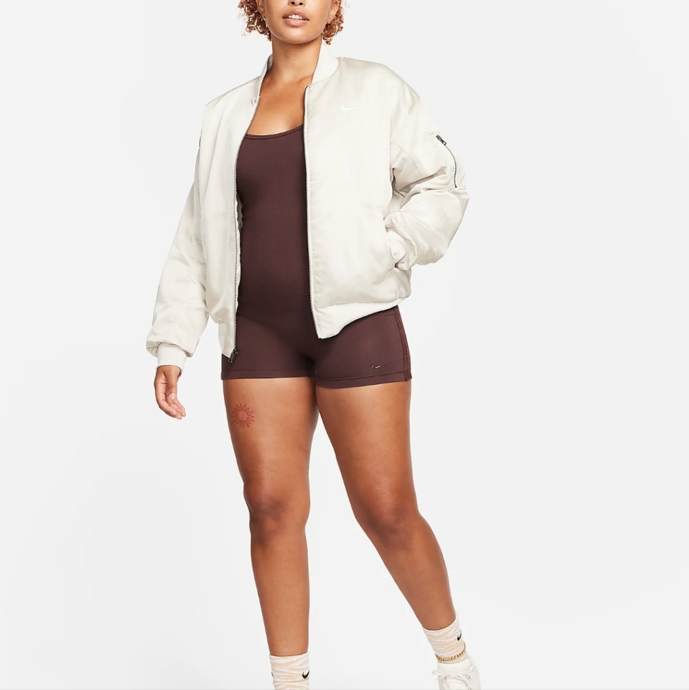 Nike Sportswear bodysuit - Picture 4 of 4